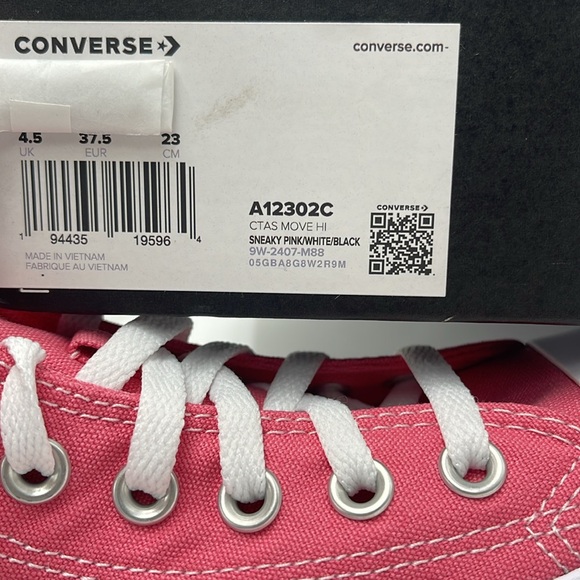Converse WMNS High-Top Sneakers with Platform Sole A12302C CTAS MOVE HI
SNEAKY P - Picture 16 of 16
